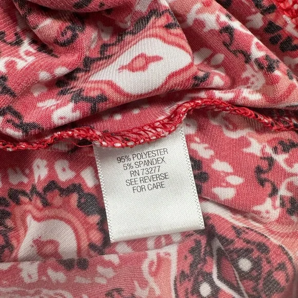 Dana Buchman Red and Black Geometric Sleeveless Blouse - Picture 6 of 6